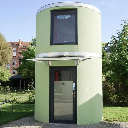 Slube Am Stadthafen Hotel *