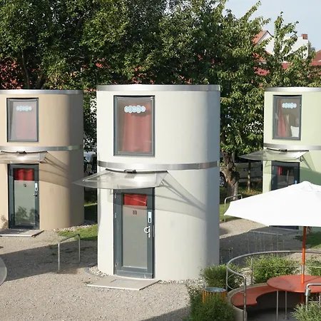 Slube Am Stadthafen Hotel Neustrelitz