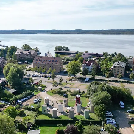Slube Am Stadthafen Neustrelitz
