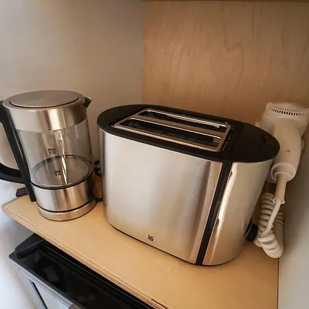 Slube Am Stadthafen Отель Нойштрелиц