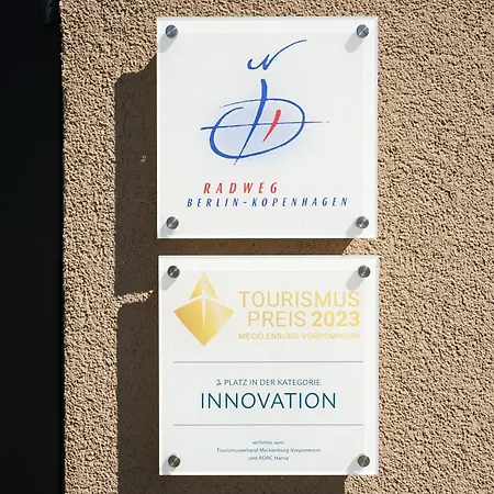 Hotell Slube Am Stadthafen 3*