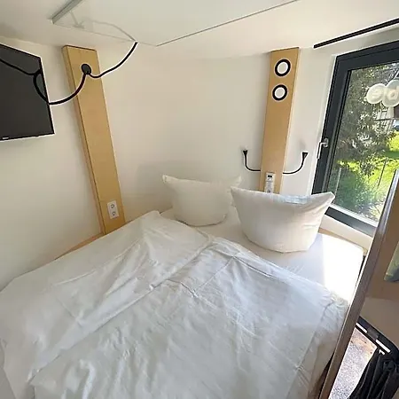 Slube Am Stadthafen Hotel Neustrelitz